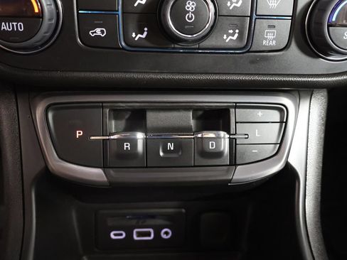 Used 2023 GMC Terrain AT4 AWD/4WD image 49