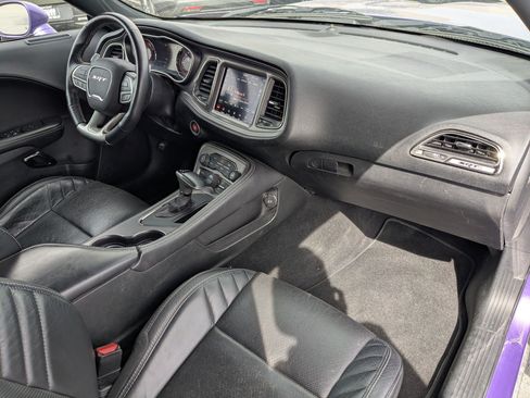 Used 2019 Dodge Challenger SRT Hellcat w/ Laguna Leather Package RWD image 33
