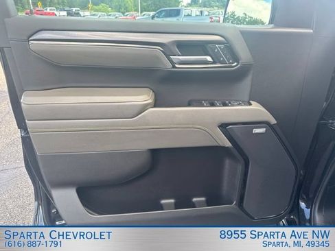 Used 2024 Chevrolet Silverado 1500 ZR2 w/ Technology Package AWD/4WD image 15