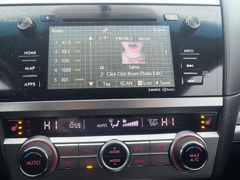 Used 2015 Subaru Outback 2.5i Limited image 23