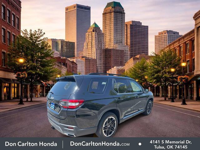 New 2026 Honda Pilot Touring image 4
