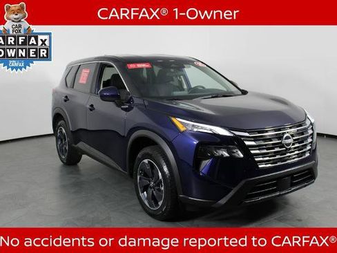 Certified 2025 Nissan Rogue SV image 5