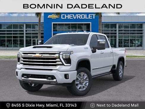 New 2026 Chevrolet Silverado 2500 High Country w/ High Country Premium Package AWD/4WD image 7