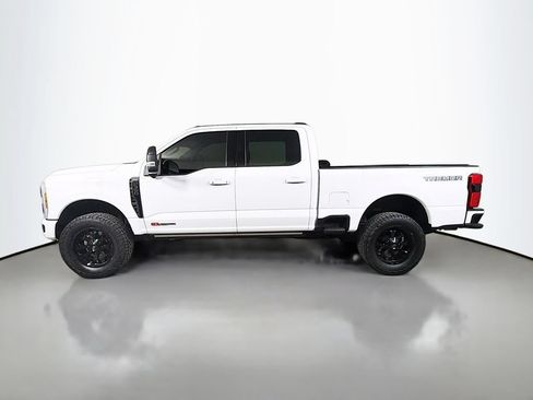 Used 2025 Ford F350 Lariat w/ Lariat Ultimate Package AWD/4WD image 9