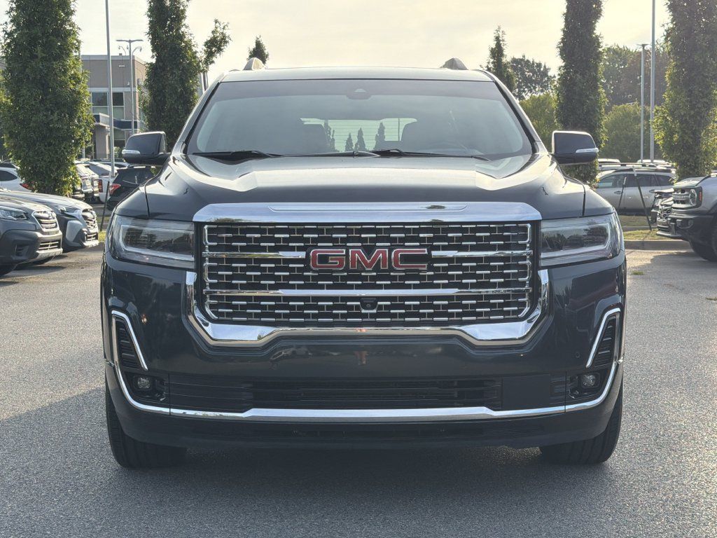 Used 2021 GMC Acadia Denali w/ Denali Technology Package FWD image 8