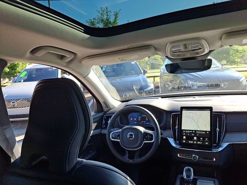 Certified 2026 Volvo XC90 B5 Ultra AWD/4WD image 15