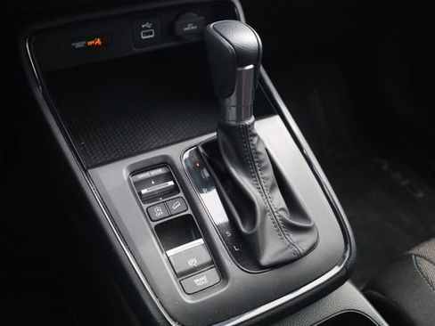 Used 2024 Honda CR-V LX image 19