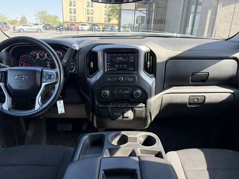 Used 2022 Chevrolet Silverado 1500 Custom w/ Rally Edition AWD/4WD image 10