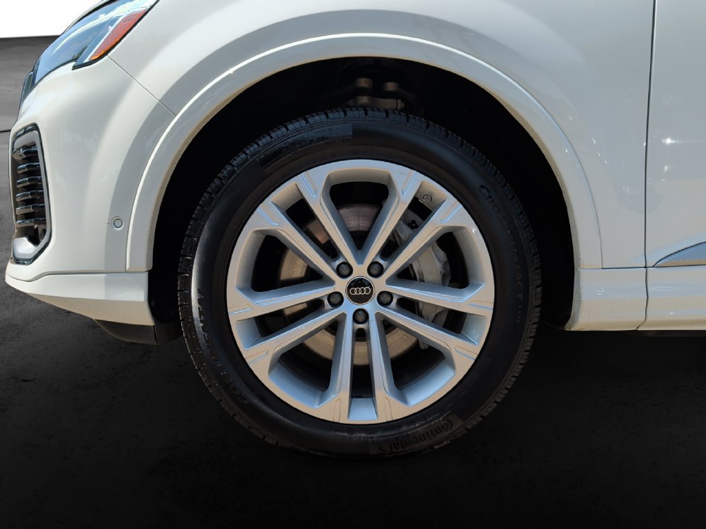 Used 2025 Audi Q7 3.0T Premium Plus AWD/4WD image 9
