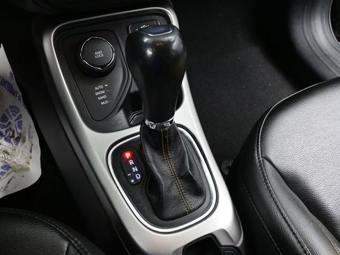 Used 2020 Jeep Compass Latitude AWD/4WD image 44