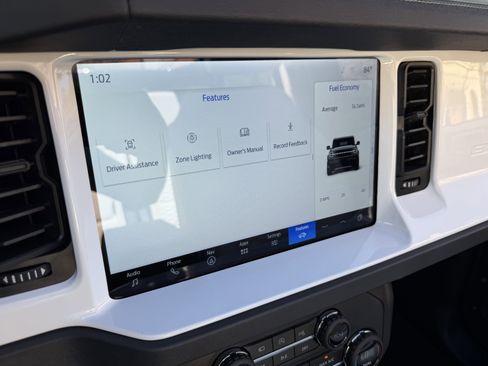 Used 2025 Ford Bronco Outer Banks image 38