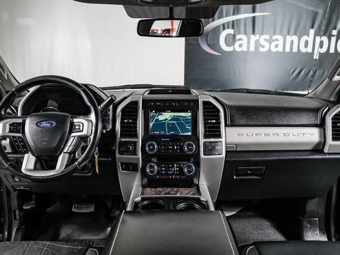 Used 2019 Ford F250 Lariat w/ Lariat Value Package AWD/4WD image 15