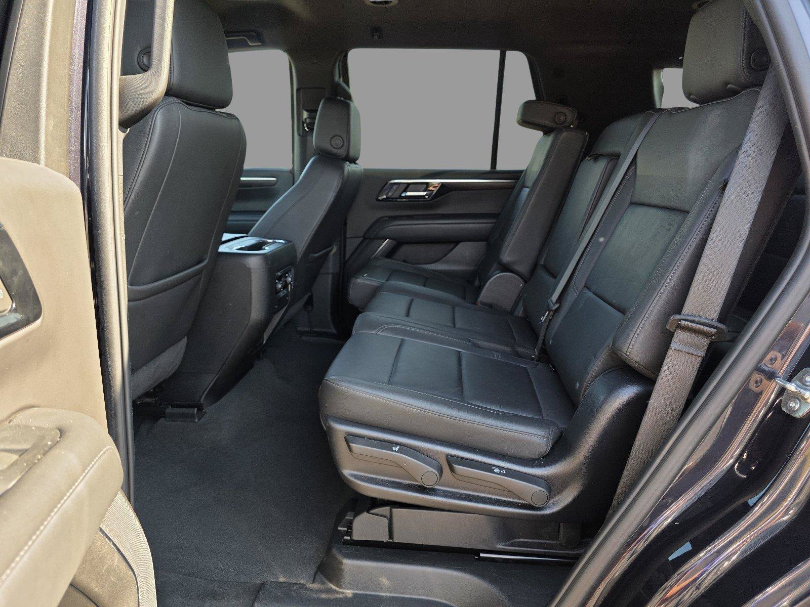Used 2025 Chevrolet Tahoe LT RWD image 26