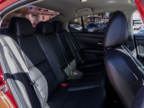 Used 2023 Nissan Sentra SR w/ SR Premium Package image 22