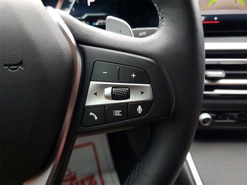 Used 2024 BMW 330i Sedan image 22