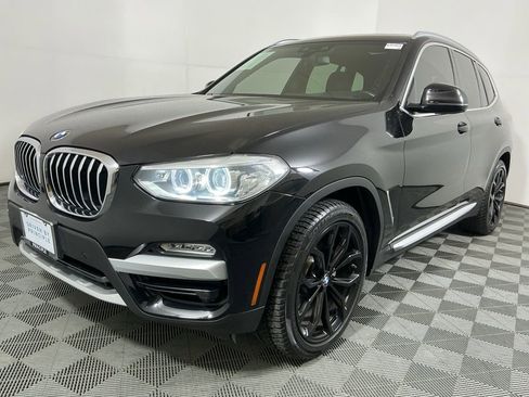 Used 2019 BMW X3 sDrive30i image 2