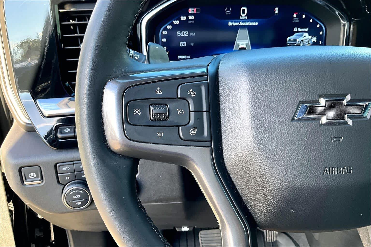 Used 2024 Chevrolet Silverado 1500 High Country w/ Midnight Edition AWD/4WD image 26