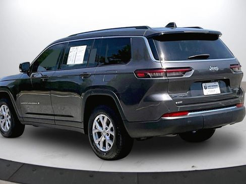 Certified 2022 Jeep Grand Cherokee L Limited AWD/4WD image 7