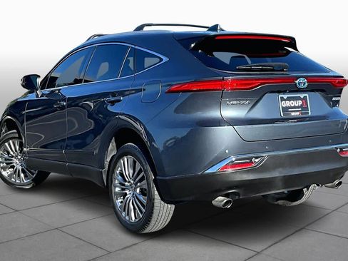 Used 2024 Toyota Venza Limited image 11
