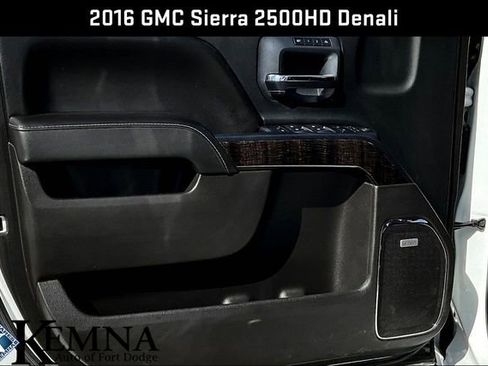 Used 2016 GMC Sierra 2500 Denali image 21