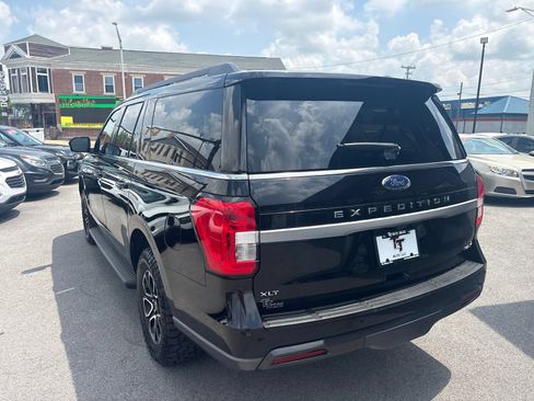 Used 2022 Ford Expedition Max XLT AWD/4WD image 3