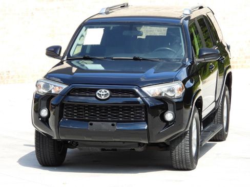 Used 2016 Toyota 4Runner 2WD SR5 image 21
