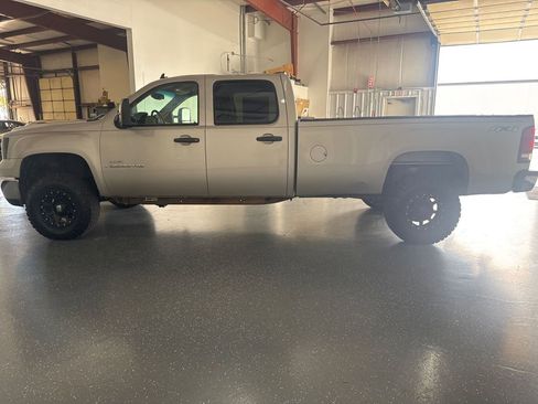Used 2008 GMC Sierra 3500 SLE w/ Convenience Package image 7