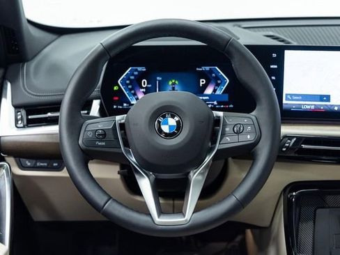 Used 2025 BMW X1 xDrive28i w/ Technology Package AWD/4WD image 15