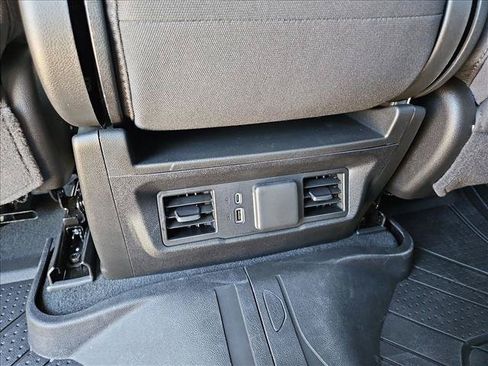 Used 2026 Chevrolet Silverado 1500 RST w/ RST Select Package RWD image 16