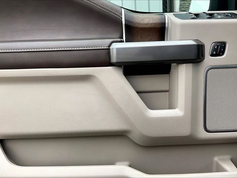 Used 2019 Ford F150 Limited w/ Trailer Tow Package image 15