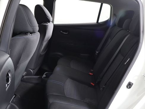 Used 2025 Nissan Leaf S FWD image 26