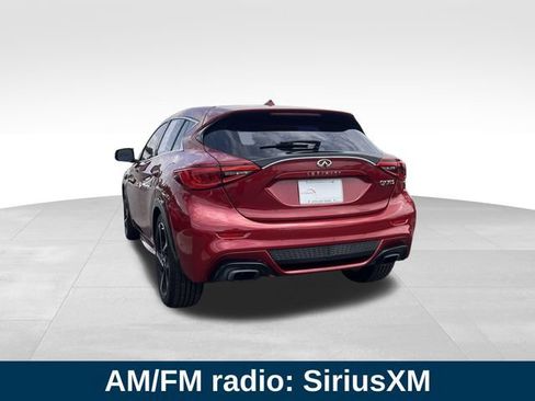 Used 2018 INFINITI QX30 Sport FWD image 3