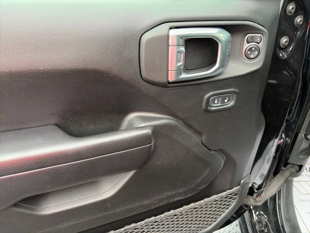 Used 2021 Jeep Wrangler Unlimited Sport AWD/4WD image 8