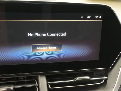 New 2025 Chevrolet Trax LT w/ Driver Confidence Package image 28