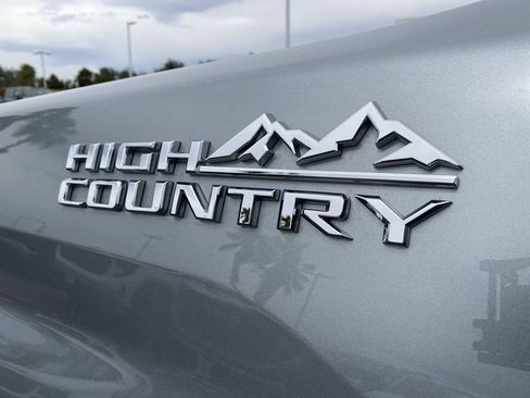 Used 2024 Chevrolet Silverado 3500 High Country w/ High Country Premium Package image 37