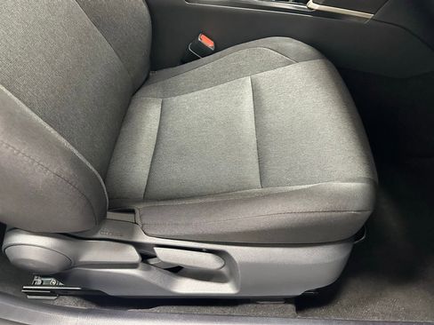 Used 2025 Toyota Camry LE image 60