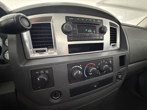 Used 2008 Dodge Ram 1500 Truck SLT AWD/4WD image 25