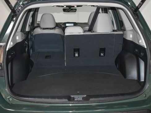 Used 2024 Subaru Forester Premium image 26