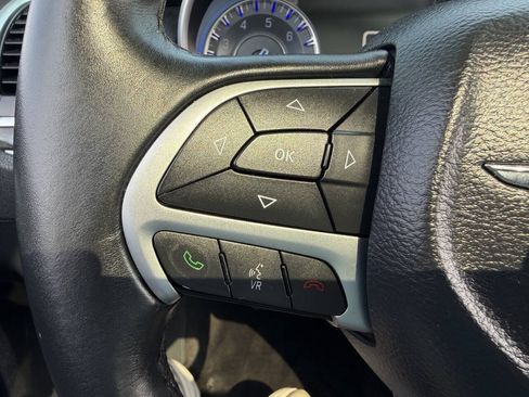 Used 2016 Chrysler 300 Limited w/ Driver Convenience Group AWD/4WD image 24