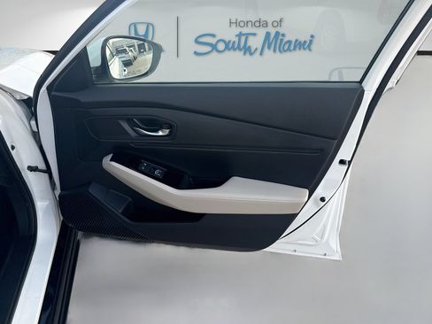 Certified 2023 Honda Accord Touring image 34