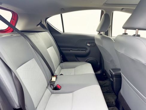 Used 2015 Toyota Prius C Four FWD image 29