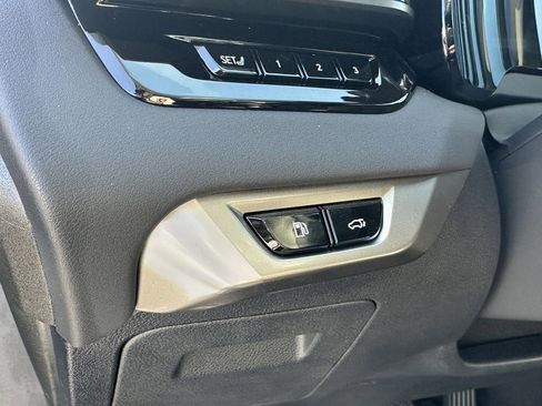 Used 2024 Lexus RX 350 FWD w/ Convenience Package image 35