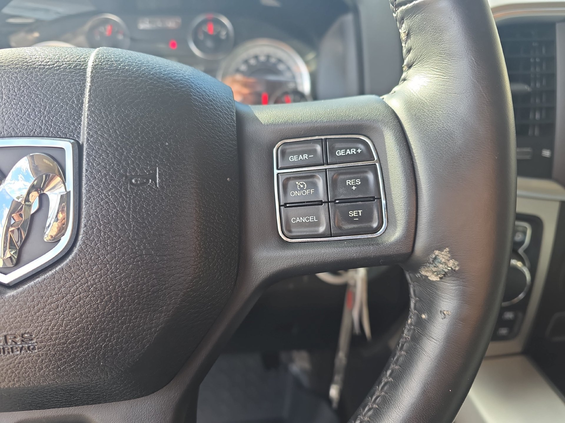 Used 2019 RAM 1500 Big Horn AWD/4WD image 17