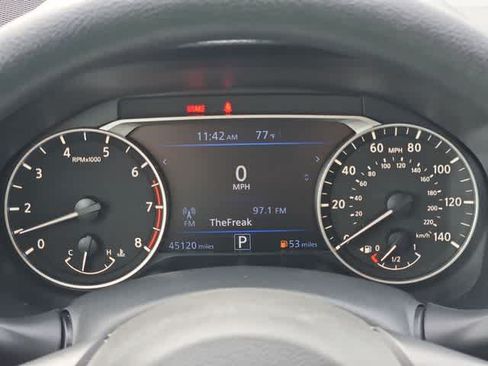 Used 2024 Nissan Altima 2.5 SV FWD image 27
