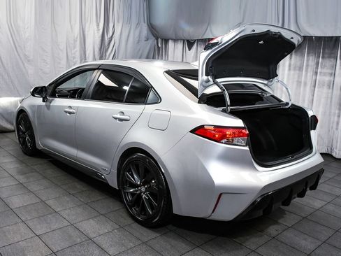 Used 2023 Toyota Corolla SE AWD/4WD image 48