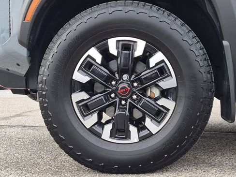Used 2023 Nissan Frontier PRO-4X w/ Pro Convenience Package image 6