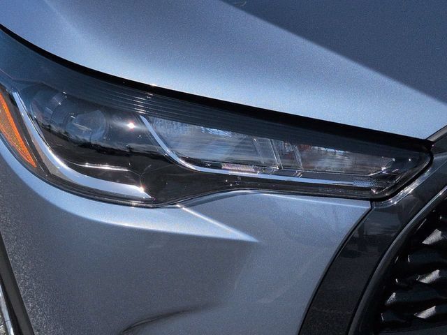 Certified 2025 Toyota Corolla Cross L FWD image 10