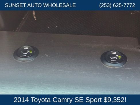 Used 2014 Toyota Camry SE FWD image 32
