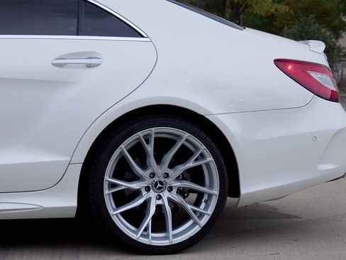 Used 2015 Mercedes-Benz CLS 400 image 24