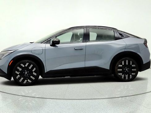 Used 2026 Nissan Leaf Platinum+ FWD image 8